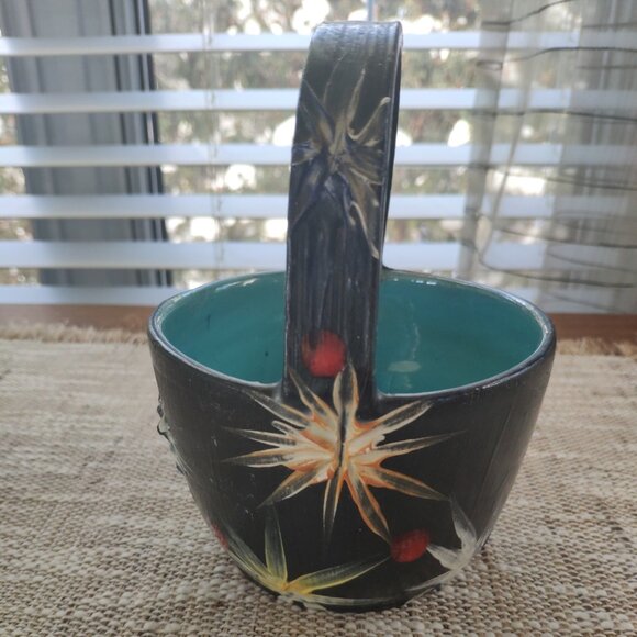 Italian Majolica Starburst Bowl Art Pottery, VTG Ceramic Basket Bowl signed 6" - Picture 13 of 13